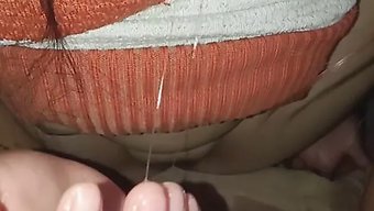 尼泊尔少年在高清视频中自慰
