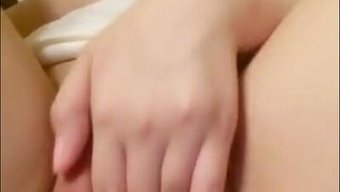 日本美女用cfnm视频自慰
