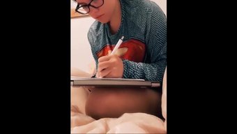 高清业余情侣的肛交纪录片
