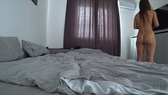 带着他的朋友深入,因...