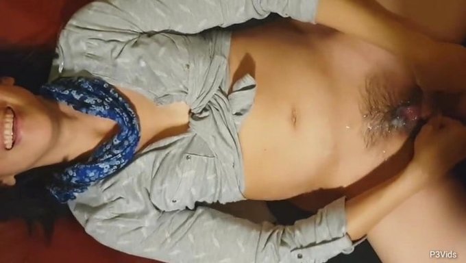 没有插入的脱衣舞:不需要性爱的视频