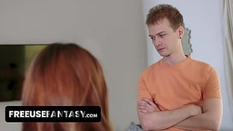 用大屁股女孩的口交和...
