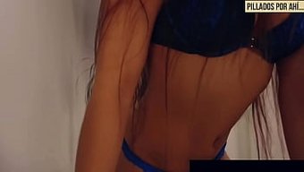 与我的继兄和我进行激...