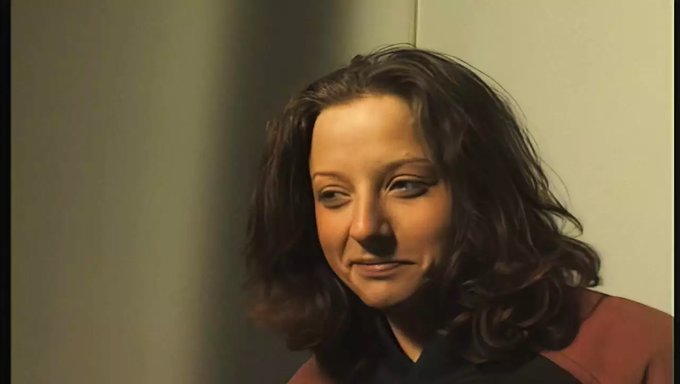 自然少女的大奶子在镜头前自慰