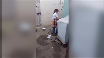 一个火辣的继子在自制...