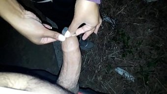 黑人妹子的大屁股被大...