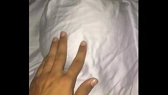 古怪夫妇在情人节惊喜...