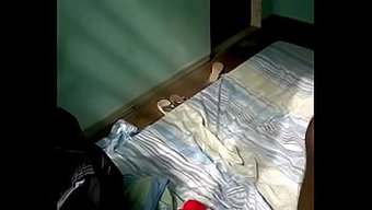 我妻子的朋友在我拍摄...