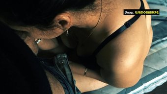 阿拉伯美女卡米拉给一...