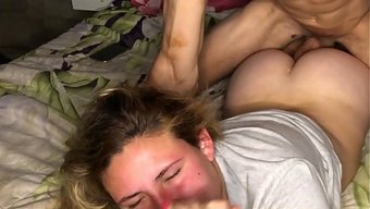 没爱,疼死我了。我想...