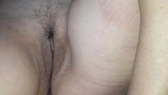 成熟女人的美味和热辣的阴道