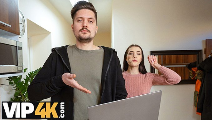 Matty和nikki Nuttz在热高清接送和纹身主题性爱视频中