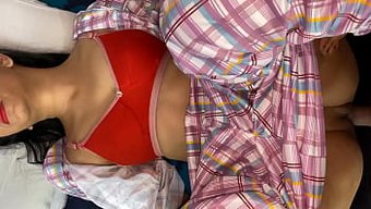 美国大屌男子肛交印度少女