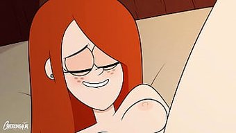 丰满的乳房和大屁股在...