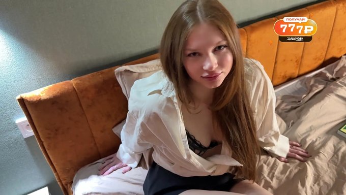 红发书虫lizzy Wild被继兄狠狠操翻