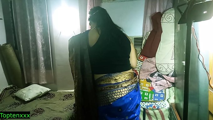 Cfnm妻子被送货员支配和操