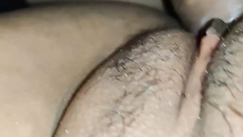 少女继妹被继兄狠狠地操