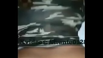 三个黑人婊子和一个白...