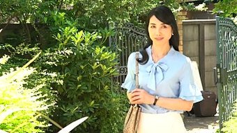 亚洲家庭主妇tsur...