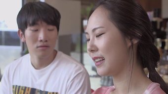 俄罗斯母亲在这部成熟...