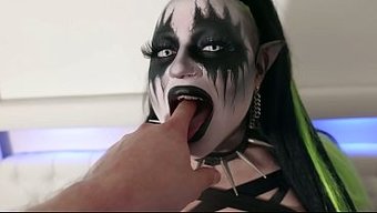 深深的抽插让这个芬兰哥特妹子失去了控制