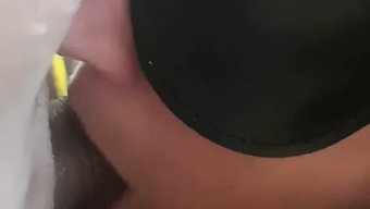拥有大自然乳房的女孩...