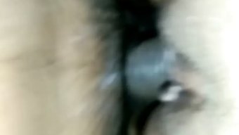 熟女和少女在自制狗式...
