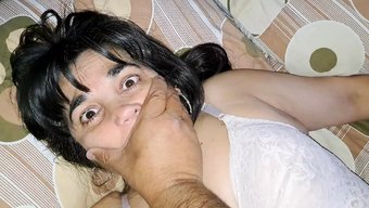 业余视频中的大自然乳...