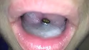 女主人给她的糖宝贝口...