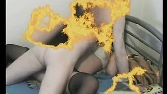 成熟的欧洲情侣沉迷于...