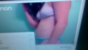少女(18+)在om...