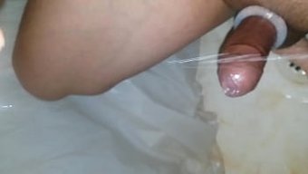 少女(18+)用她最...