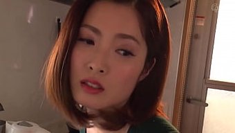 亚洲妻子对黑鸡巴的迷恋