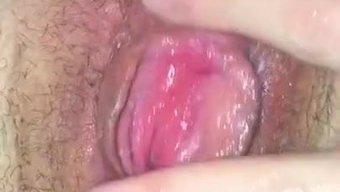 妈妈自慰并湿透了