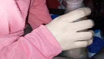 惊人的阿根廷少女在家...