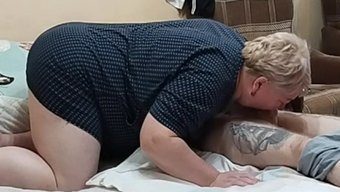 射在岳母的脸上:禁忌的经历