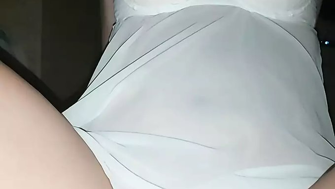 出轨的妻子被丈夫的朋友内射了