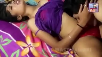 印度辣妹被狠狠爆操小穴