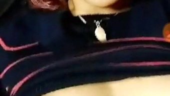 拉丁美女迪亚接受一根大鸡巴