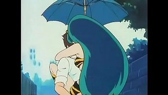 入侵者女孩的高潮:第...