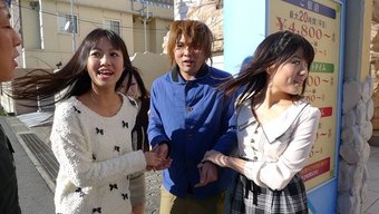 胸部丰满的日本宝贝小...
