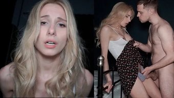 温柔无辜的可爱女孩