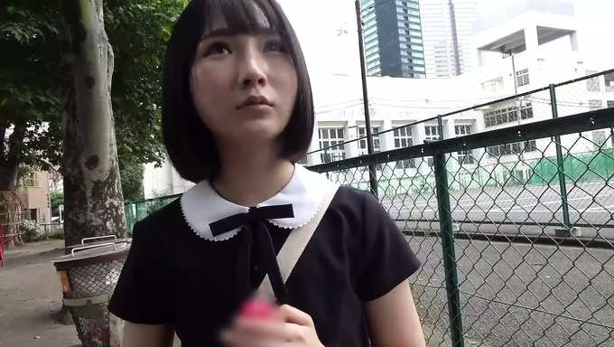业余亚洲少女kana Yura的感性骑乘