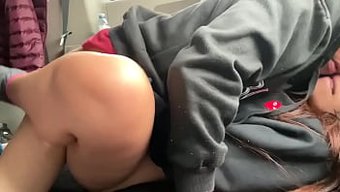 深入而浪漫的舌吻导致...