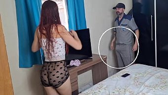 勤快的修理工和淘气的...