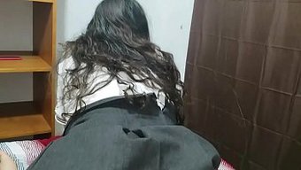 老师带学生去玩课后乐趣