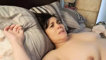 成熟的美熟女拥有大自...