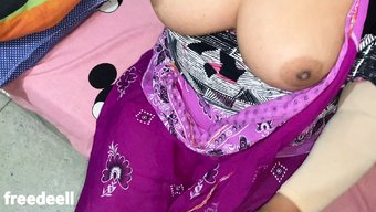 大胸部的bhabhi...