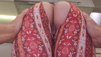 小骚货清洁工被操得很...