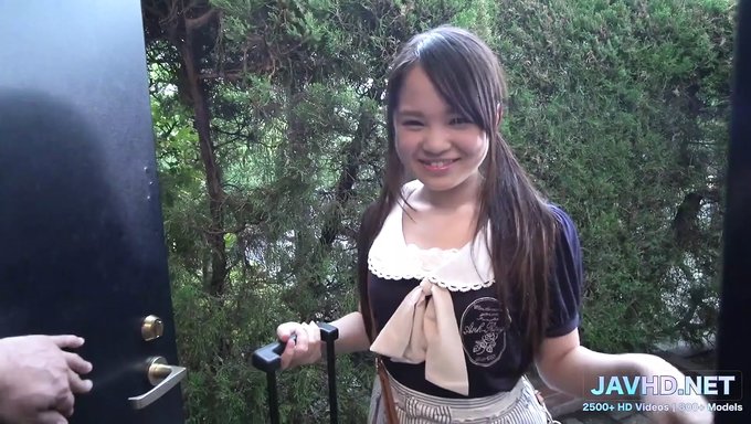 日本少女risa Oomomo的69式口交技巧